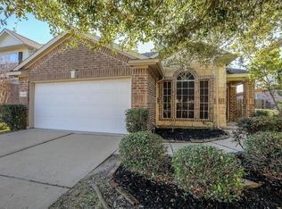 19819 Whispering Hollow Ln, Katy, TX 77449