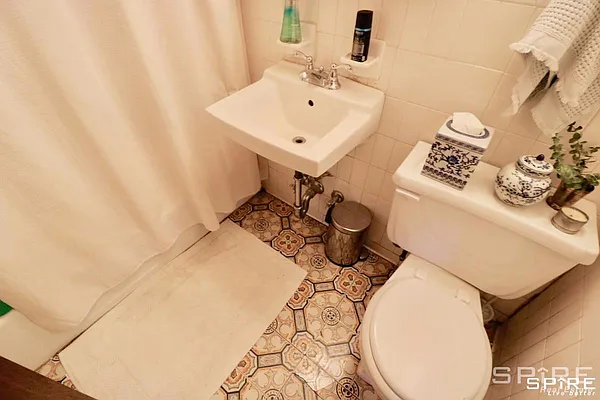 Rented by Spire Group | media 14