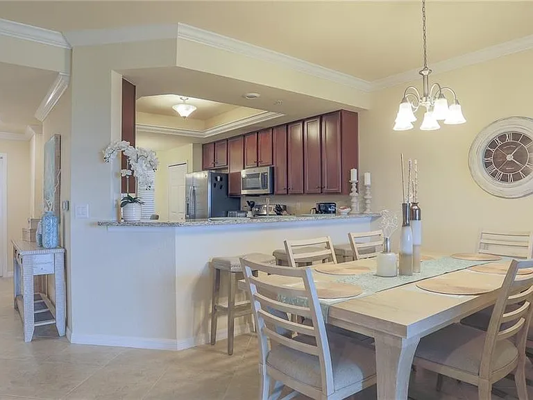 5558 Palmer Cir #106 — Photo 16