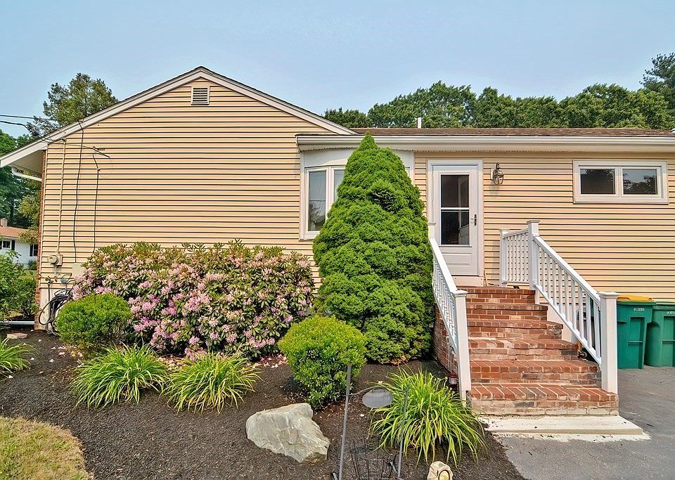 28 Peterson Rd, South Easton, MA 02375 Zillow