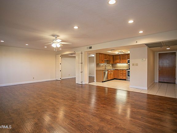 3rd image of 7840 E CAMELBACK Road #311