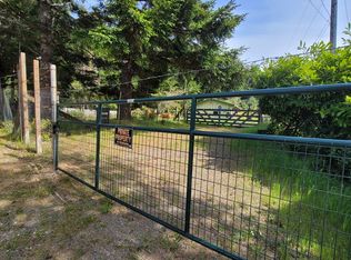 91028 Shell Ln, Coos Bay, OR 97420