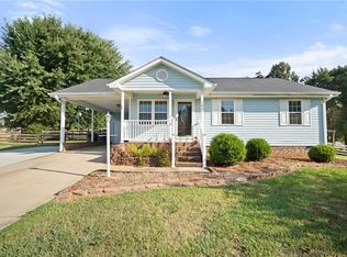 189 Quail Ridge Dr, Lexington, NC 27292