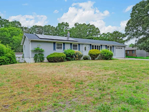 89 Robert Best Rd, Egg Harbor Township, NJ 08234