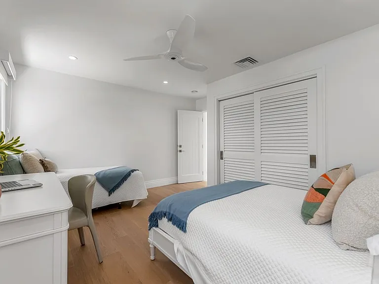 896 Mokulua Dr — Photo 43