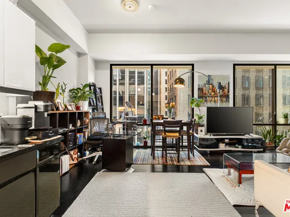 655 S Hope St Unit 701, Los Angeles, CA 90017