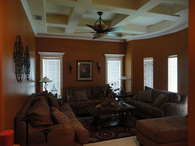 1st image of 4122 Gyr St