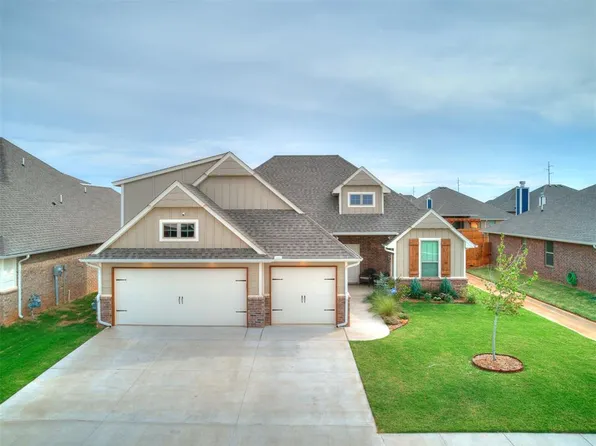 9316 NW 118th St, Yukon, OK 73099