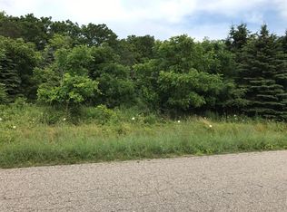 1489 Riverside Rd, Niles, MI 49120