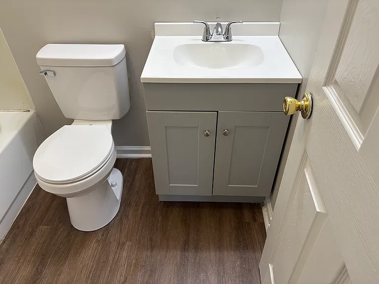 5210 Main St #302 — Photo 10