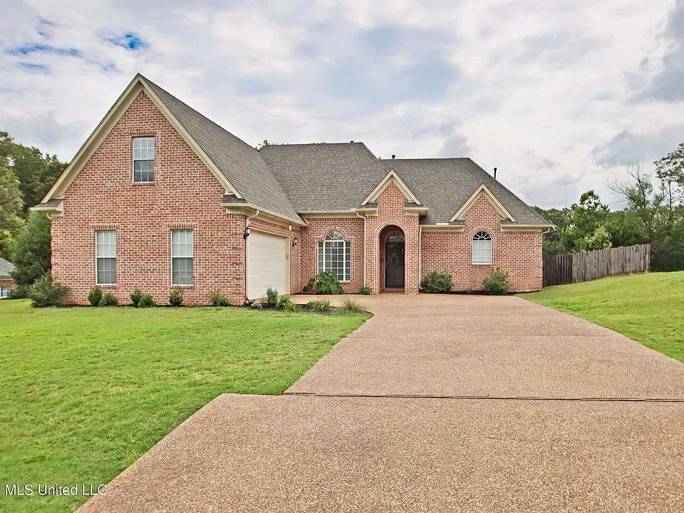 1732 Ready Dr