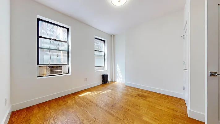 Rented by Bond New York | media 2