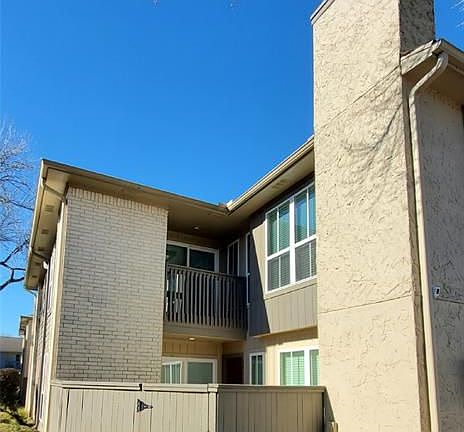 3rd image of 1900 Bay Area Blvd APT D141