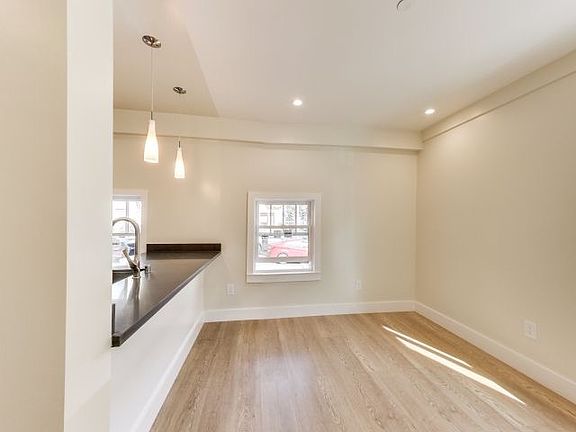 2nd image of 355 Laguna St