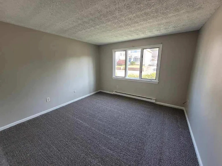 794 Hayward St #C — Photo 5