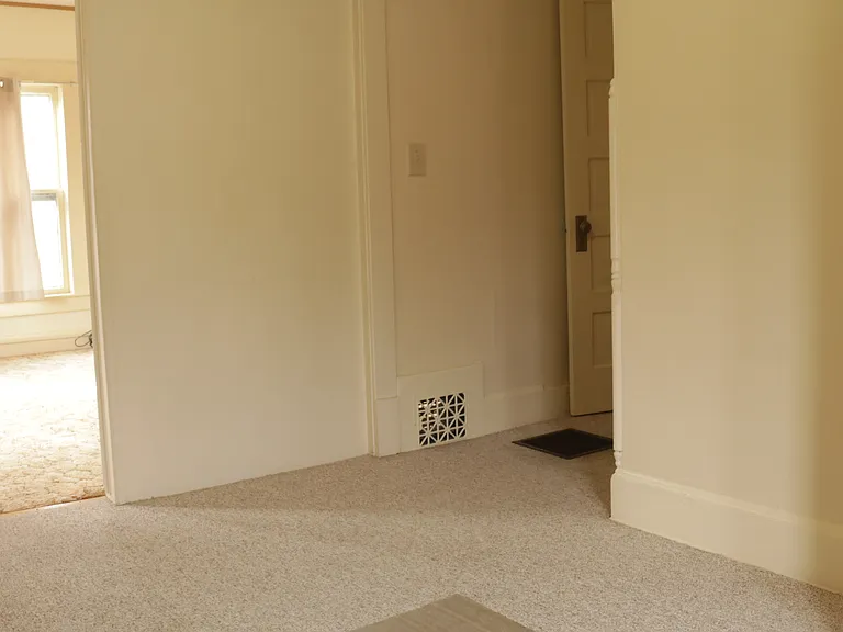 320 N Sherman Ave #1 — Photo 12