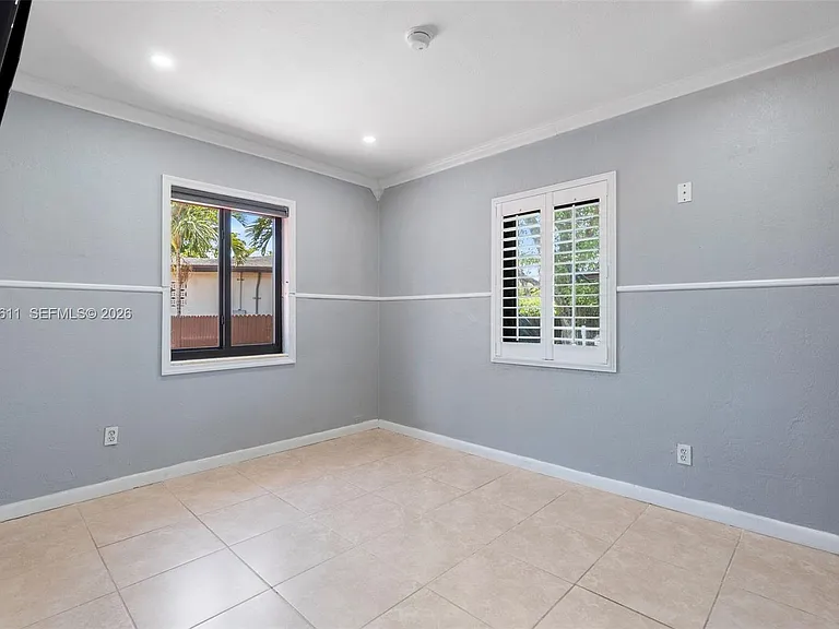 1025 Sylvania Blvd — Photo 19