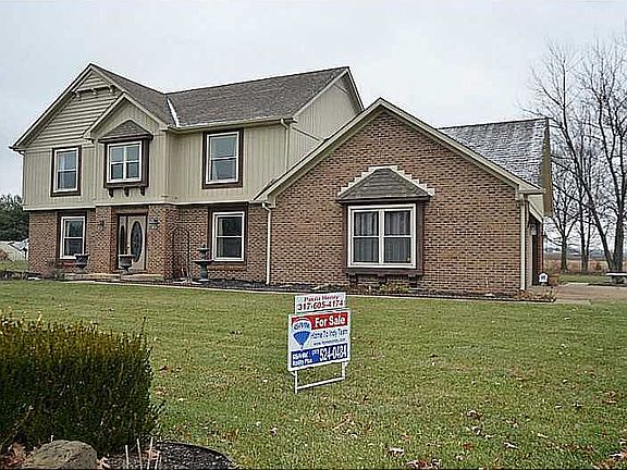 2nd image of 529 Lodge Dr