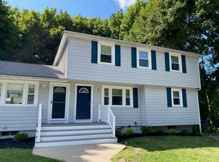 25 Neillian St #25, Bedford, MA 01730