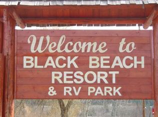 82 Blacks Beach Rd, Republic, WA 99166