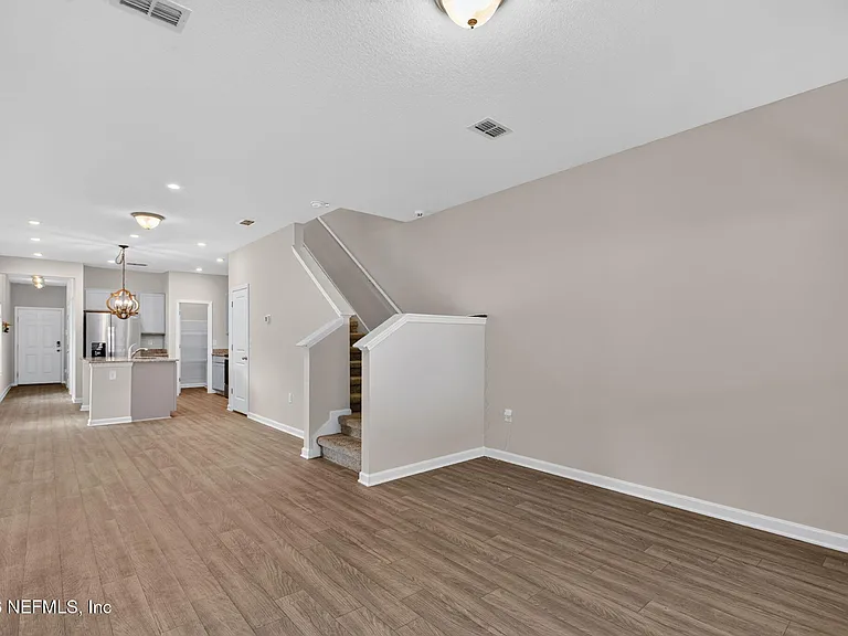 8069 Cheryl Ann Ln — Photo 21