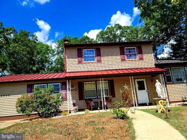 3050 Diamond Dr, Vineland, NJ 08361