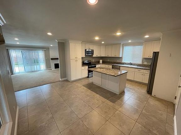 Family Room & Kitchen