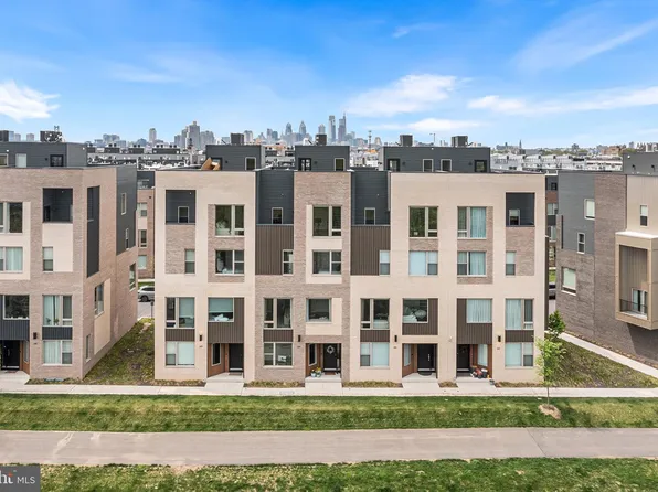 3117 Pierview Ln, Philadelphia, PA 19125