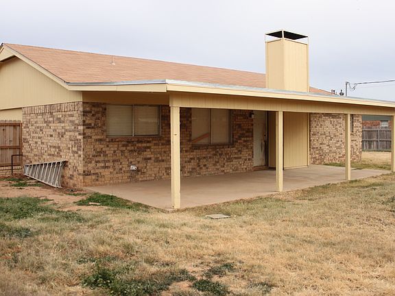 2nd image of 512 Parkwood Dr