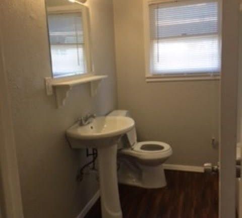 5th image of 6113 Douglas St