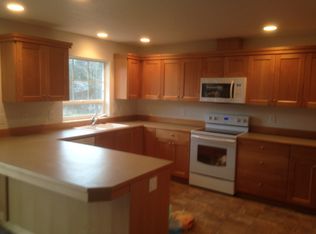 365  N Juniper Ct, Rockaway beach, OR