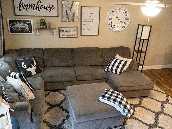 4th image of 235 Troxel Dr