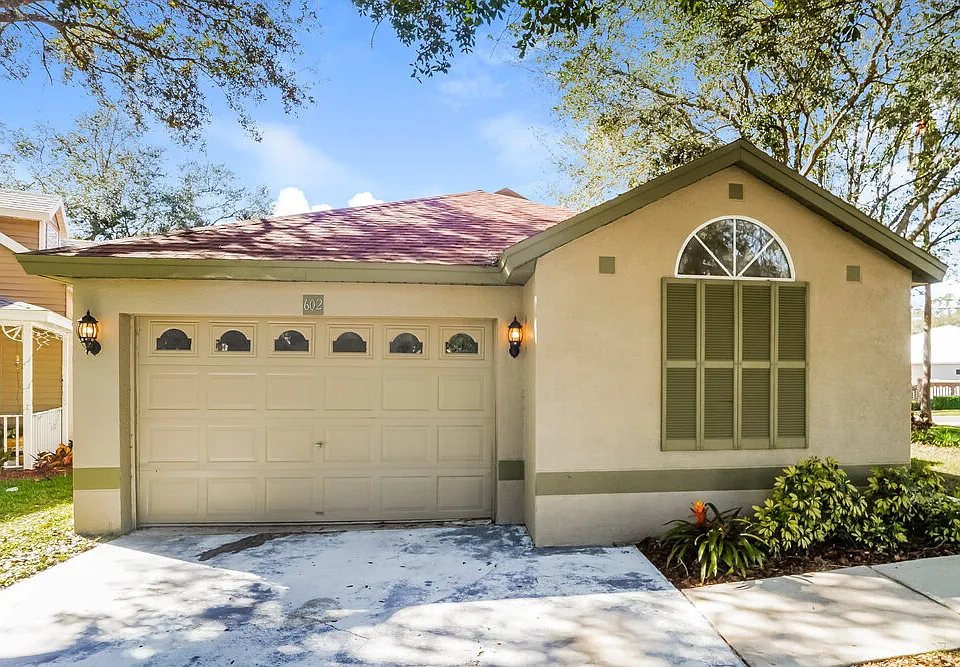602 Cape Cod Cir