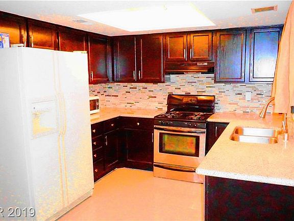 3rd image of 4207 Tolkien Ave