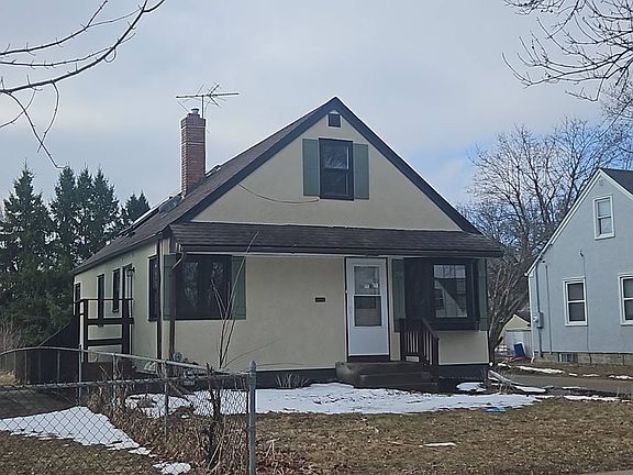 3rd image of 254 Arion St E