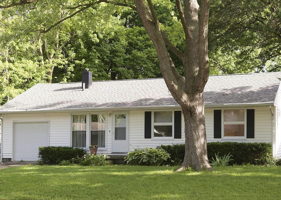 1st image of 1618 Sangamon Dr