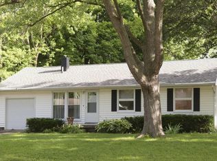 1618 Sangamon Dr, Champaign, IL 61821
