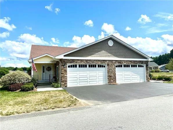 127 Bella Vista Cir Unit 68, Glocester, RI 02814
