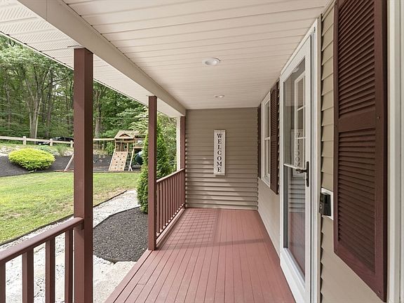4th image of 115 Sutton Rd