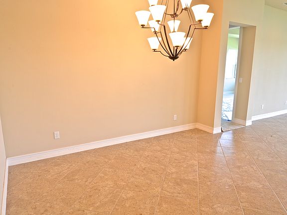 5th image of 16217 Cape Coral Dr
