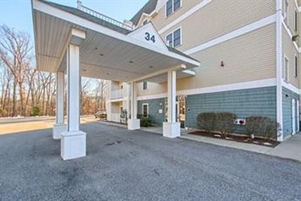 1st image of 34 Burnham Rd #104