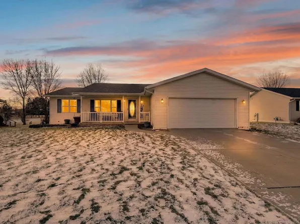 339 2nd St, Brooklyn, WI 53521