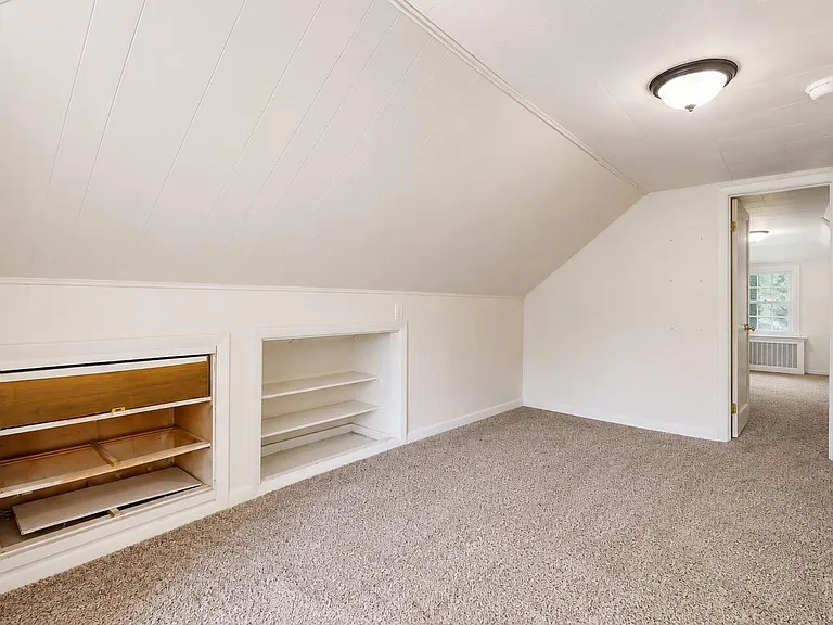 316 Pitney Rd — Photo 10
