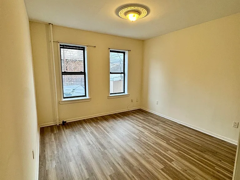250 Avenue B #2 — Photo 10