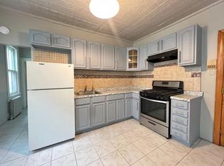 87 W 20th St #3A, Bayonne, NJ 07002