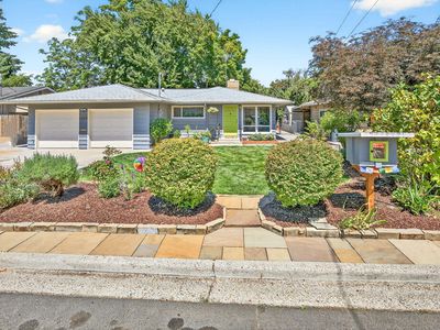 1225 Fortune Dr, Medford, OR, 97504