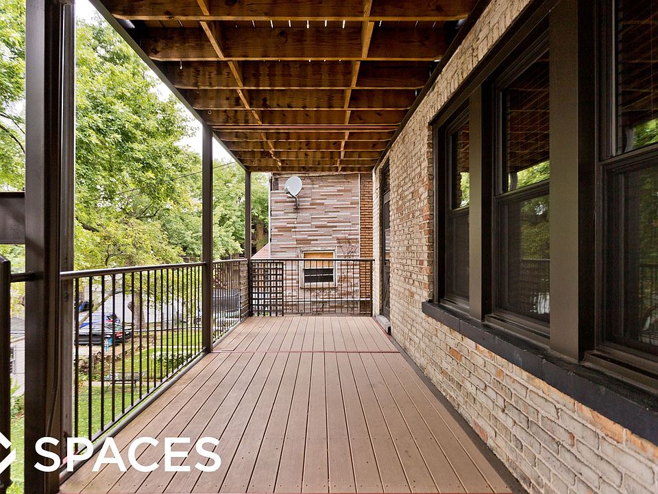 1st image of 2240 N Sawyer Ave #Unt1