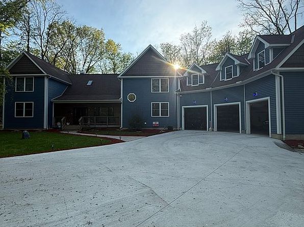4735 Bellbrook Dr