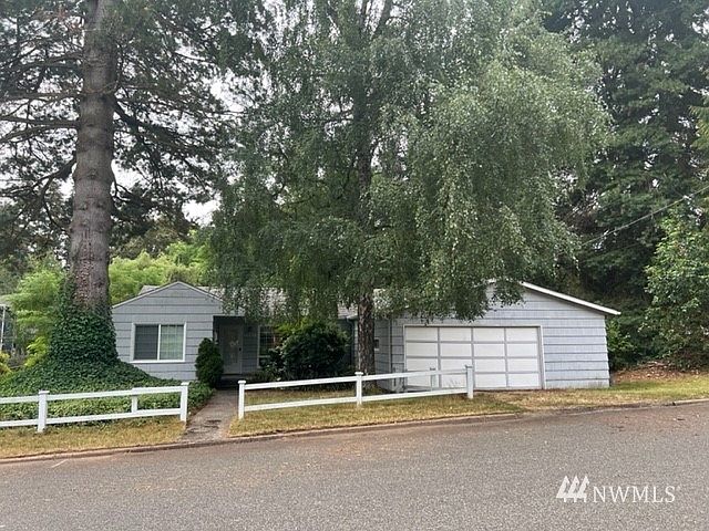 2nd image of 16335 28th Pl NE