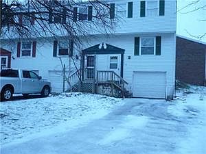 1st image of 17 Carriage Ct #C